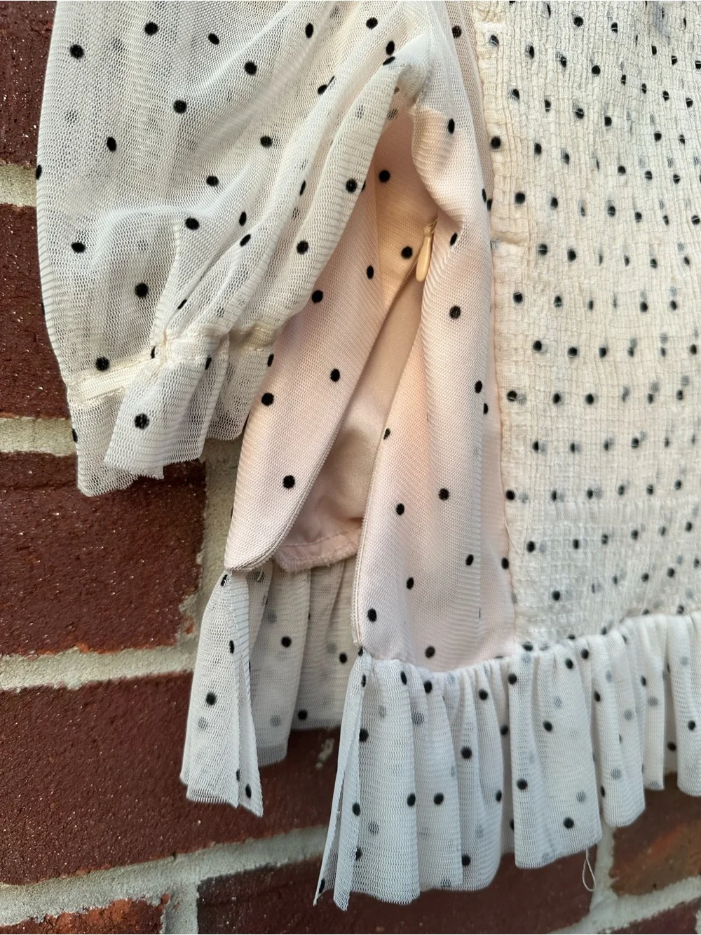 Zara Cream and Black Polka Dot Ruffle Crop Top Size Medium